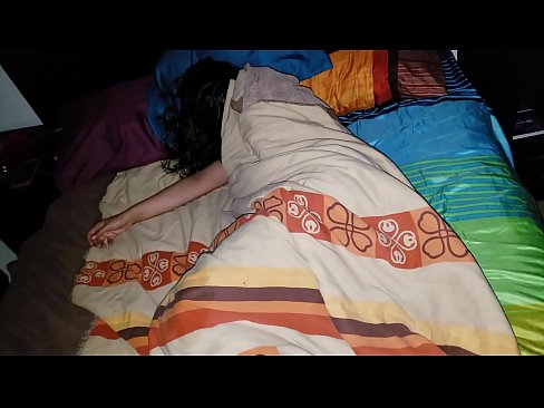 ❤️ Stepson yana dukan mahaifiyar mahaifiyarsa yayin da take barci. ❤️ Batsa